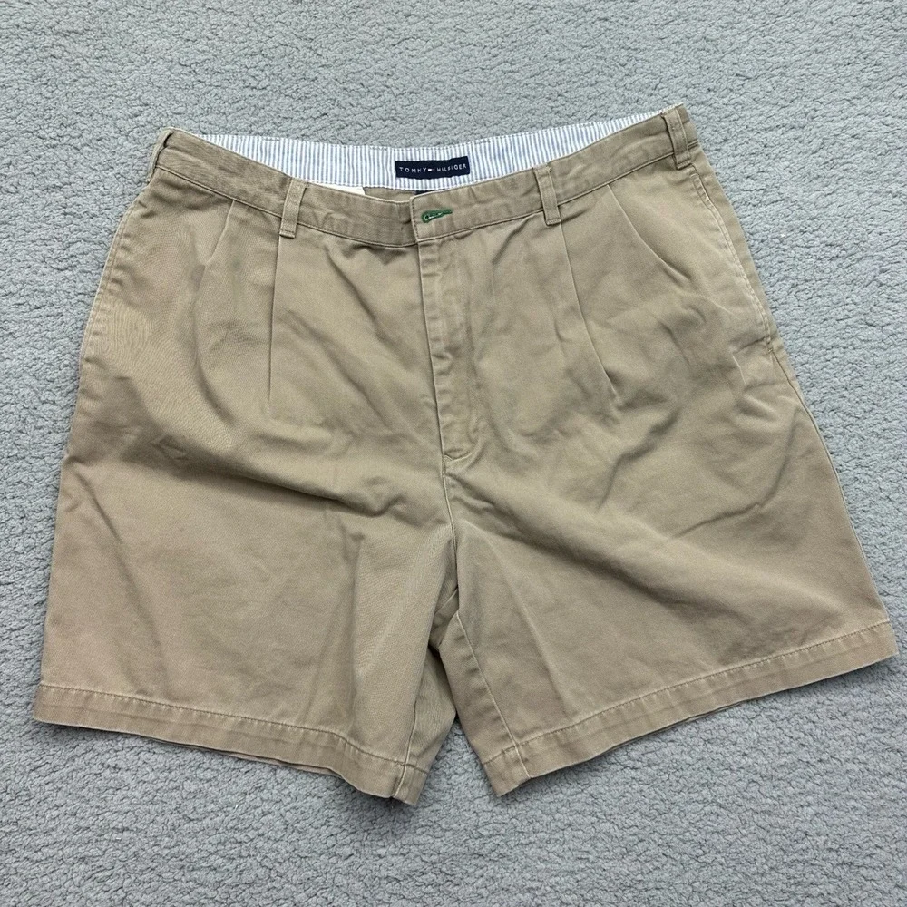 Tommy Hilfiger Vintage Mens Size 40 Style‎ 1636 Pleated Khaki Shorts